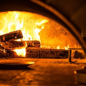 <strong>Cocina y Hornos a Leña</strong>